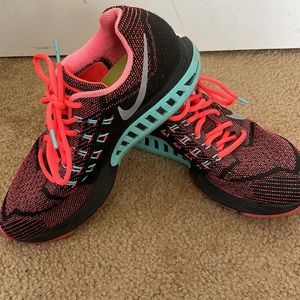 Nike zoom running shoes